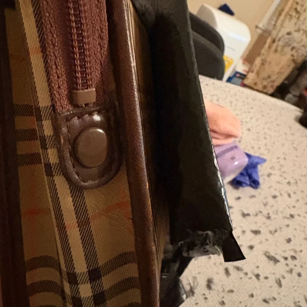 Burberry‎ Vintage Nova Check Zip Pouch in Tan and Brown